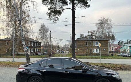 Toyota Camry, 2018 год, 3 000 000 рублей, 9 фотография