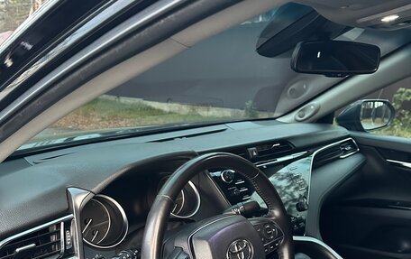 Toyota Camry, 2018 год, 3 000 000 рублей, 11 фотография