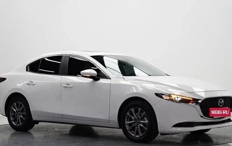 Mazda 3, 2021 год, 1 590 000 рублей, 11 фотография