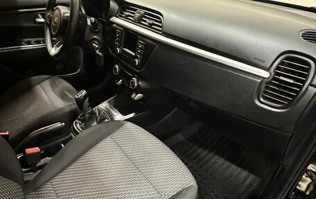 KIA Rio IV, 2017 год, 1 177 000 рублей, 8 фотография