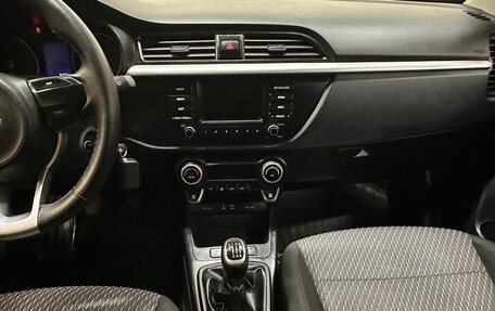 KIA Rio IV, 2017 год, 1 177 000 рублей, 7 фотография