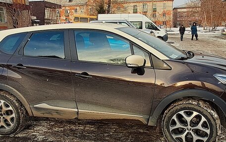 Renault Kaptur I рестайлинг, 2017 год, 140 000 рублей, 3 фотография