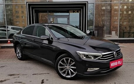 Volkswagen Passat B8 рестайлинг, 2020 год, 2 659 000 рублей, 4 фотография