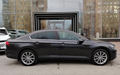 Volkswagen Passat B8 рестайлинг, 2020 год, 2 659 000 рублей, 9 фотография