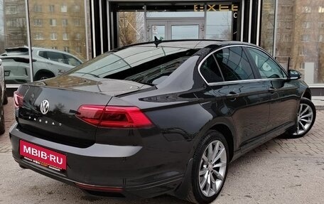 Volkswagen Passat B8 рестайлинг, 2020 год, 2 659 000 рублей, 7 фотография