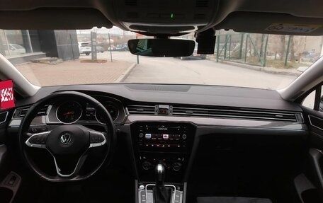 Volkswagen Passat B8 рестайлинг, 2020 год, 2 659 000 рублей, 17 фотография