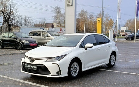Toyota Corolla, 2022 год, 2 095 000 рублей, 1 фотография