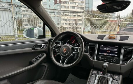 Porsche Macan I рестайлинг, 2018 год, 3 299 000 рублей, 15 фотография