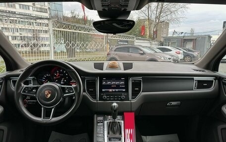 Porsche Macan I рестайлинг, 2018 год, 3 299 000 рублей, 17 фотография