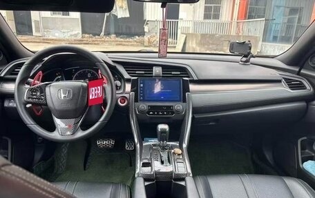 Honda Civic IX, 2021 год, 1 350 000 рублей, 9 фотография