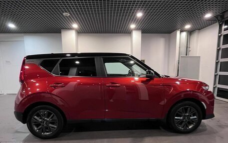 KIA Soul III, 2020 год, 1 990 000 рублей, 2 фотография