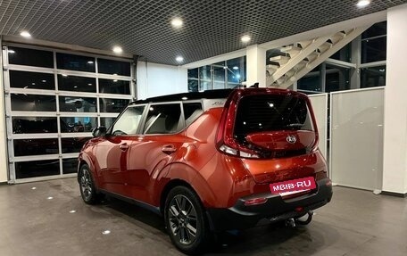 KIA Soul III, 2020 год, 1 990 000 рублей, 5 фотография