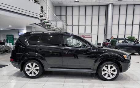 Mitsubishi Outlander III рестайлинг 3, 2011 год, 1 099 000 рублей, 5 фотография