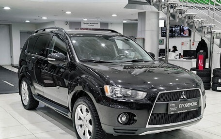 Mitsubishi Outlander III рестайлинг 3, 2011 год, 1 099 000 рублей, 3 фотография