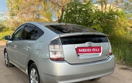 Toyota Prius, 2004 год, 340 000 рублей, 6 фотография