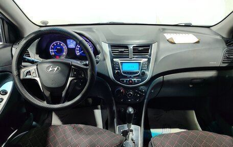 Hyundai Solaris II рестайлинг, 2013 год, 550 000 рублей, 15 фотография