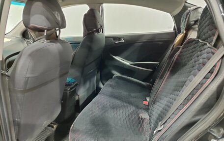 Hyundai Solaris II рестайлинг, 2013 год, 550 000 рублей, 18 фотография