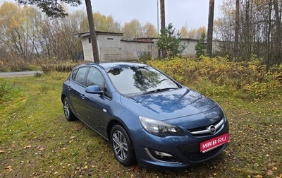 Opel Astra J, 2013 год, 655 000 рублей, 1 фотография