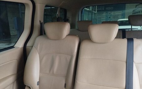 Hyundai H-1 II рестайлинг, 2016 год, 2 150 000 рублей, 3 фотография