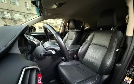 Lexus NX I, 2016 год, 2 900 000 рублей, 17 фотография