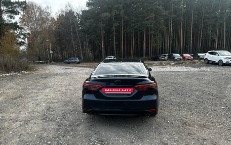 Toyota Camry, 2018 год, 2 400 000 рублей, 8 фотография