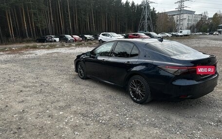 Toyota Camry, 2018 год, 2 400 000 рублей, 9 фотография