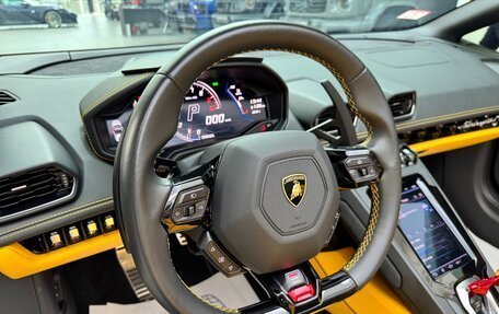 Lamborghini Huracán, 2020 год, 19 890 000 рублей, 18 фотография