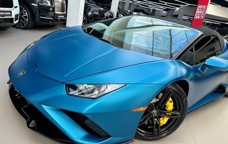 Lamborghini Huracán, 2020 год, 19 890 000 рублей, 13 фотография