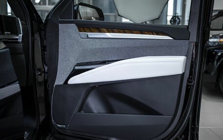 Cadillac Escalade V, 2025 год, 21 810 000 рублей, 24 фотография
