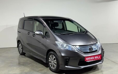 Honda Freed I, 2013 год, 1 027 000 рублей, 3 фотография