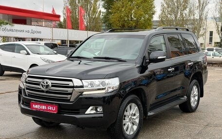 Toyota Land Cruiser 200, 2018 год, 7 980 000 рублей, 1 фотография