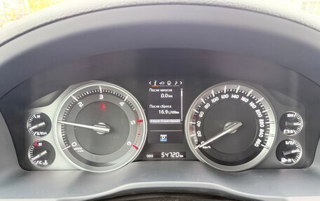 Toyota Land Cruiser 200, 2018 год, 7 980 000 рублей, 24 фотография