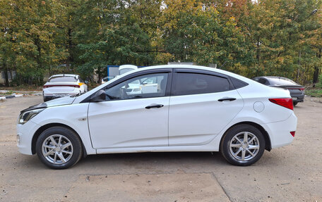 Hyundai Solaris II рестайлинг, 2015 год, 6 фотография