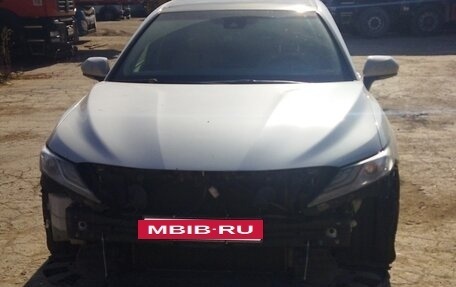 Toyota Camry, 2022 год, 2 415 000 рублей, 2 фотография