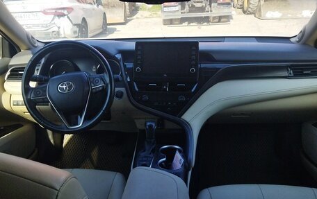 Toyota Camry, 2022 год, 2 415 000 рублей, 12 фотография