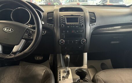 KIA Sorento II рестайлинг, 2010 год, 1 070 000 рублей, 11 фотография