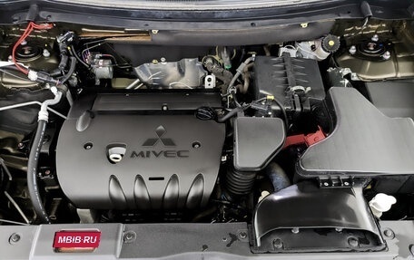 Mitsubishi Outlander III рестайлинг 3, 2019 год, 2 500 000 рублей, 9 фотография