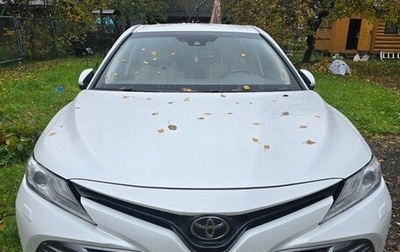 Toyota Camry, 2019 год, 3 000 000 рублей, 1 фотография