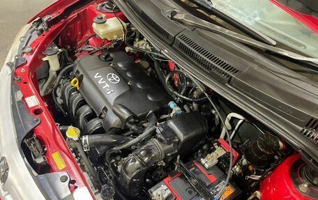 Toyota Ist II, 2003 год, 475 000 рублей, 11 фотография