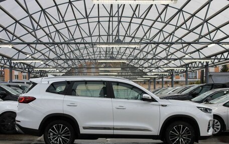 Chery Tiggo 8 Pro, 2023 год, 2 050 000 рублей, 5 фотография