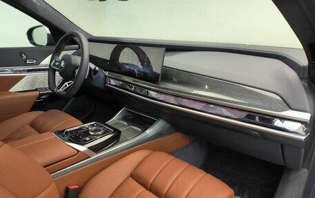 BMW 7 серия, 2025 год, 11 фотография