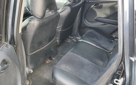 Honda Fit III, 2001 год, 400 000 рублей, 9 фотография