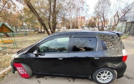 Honda Fit III, 2001 год, 400 000 рублей, 6 фотография