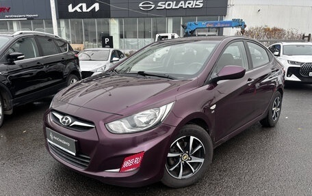 Hyundai Solaris II рестайлинг, 2012 год, 688 000 рублей, 1 фотография