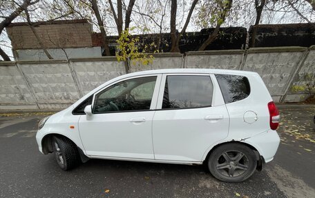 Honda Fit III, 2003 год, 270 000 рублей, 4 фотография