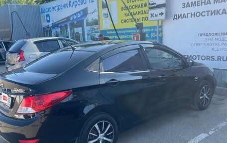 Hyundai Solaris II рестайлинг, 2011 год, 745 000 рублей, 4 фотография