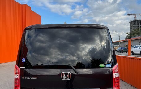 Honda Stepwgn IV, 2013 год, 1 690 000 рублей, 4 фотография