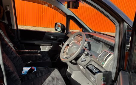 Honda Stepwgn IV, 2013 год, 1 690 000 рублей, 24 фотография