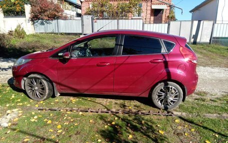 Ford Fiesta, 2010 год, 539 000 рублей, 3 фотография