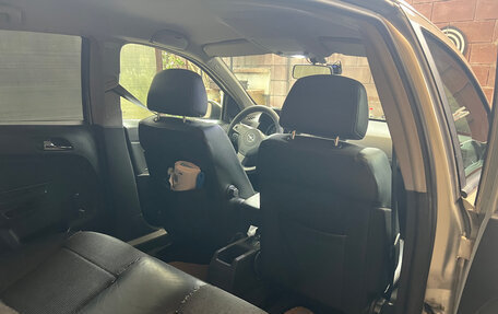 Opel Astra H, 2005 год, 520 000 рублей, 20 фотография